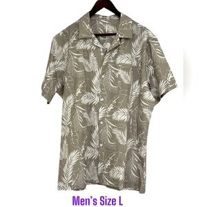 Men’s short sleeve summer shirts size L